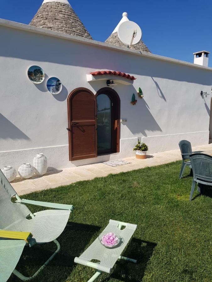 Trullo Del Cavaliere Delle Gravine Castellaneta Exterior foto