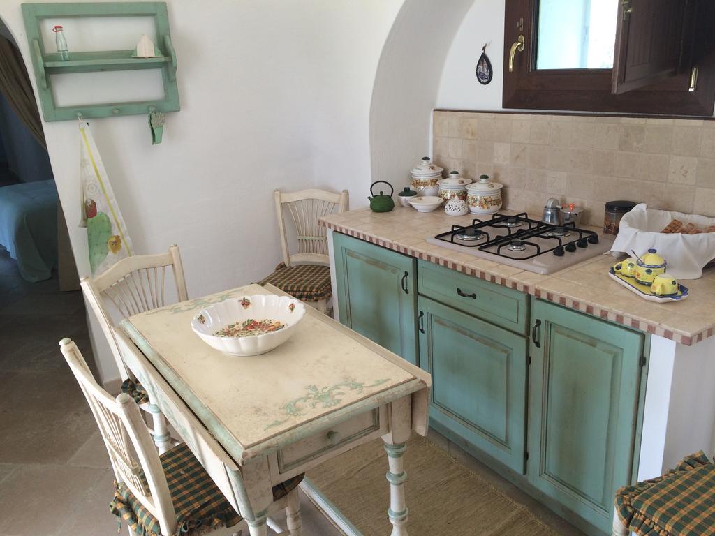 Trullo Del Cavaliere Delle Gravine Castellaneta Exterior foto